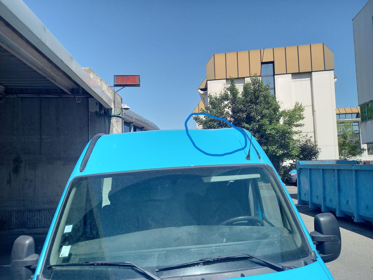 RENAULT MASTER L2/H2 - DCI 100 - Véhicule diesel Utilitaire - Kravas mikroautobuss: foto 5 RENAULT MASTER L2/H2 - DCI 100 - Véhicule diesel Utilitaire - Kravas mikroautobuss: foto 5