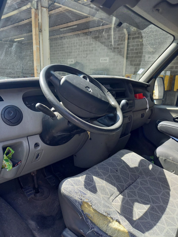 RENAULT MASTER L2/H2 - DCI 100 - Véhicule diesel Utilitaire - Kravas mikroautobuss: foto 4 RENAULT MASTER L2/H2 - DCI 100 - Véhicule diesel Utilitaire - Kravas mikroautobuss: foto 4