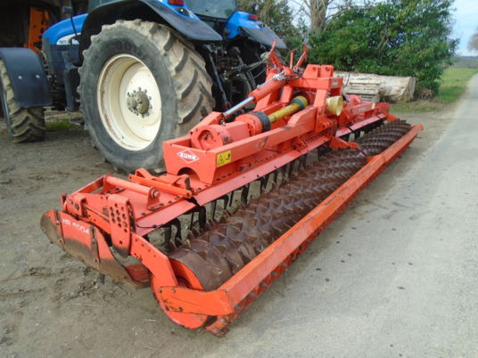 Kuhn HR 6004 DR - Vertikālā augsnes frēze: foto 3 Kuhn HR 6004 DR - Vertikālā augsnes frēze: foto 3