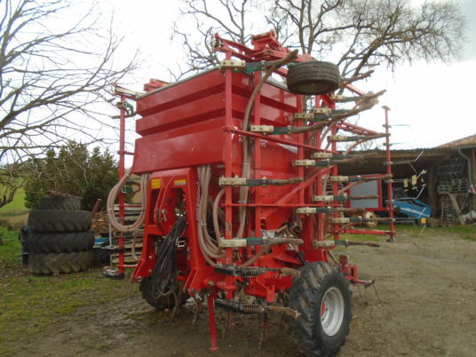 Kverneland TS EVO 6000 - Kombinētā sējmašīna: foto 4 Kverneland TS EVO 6000 - Kombinētā sējmašīna: foto 4