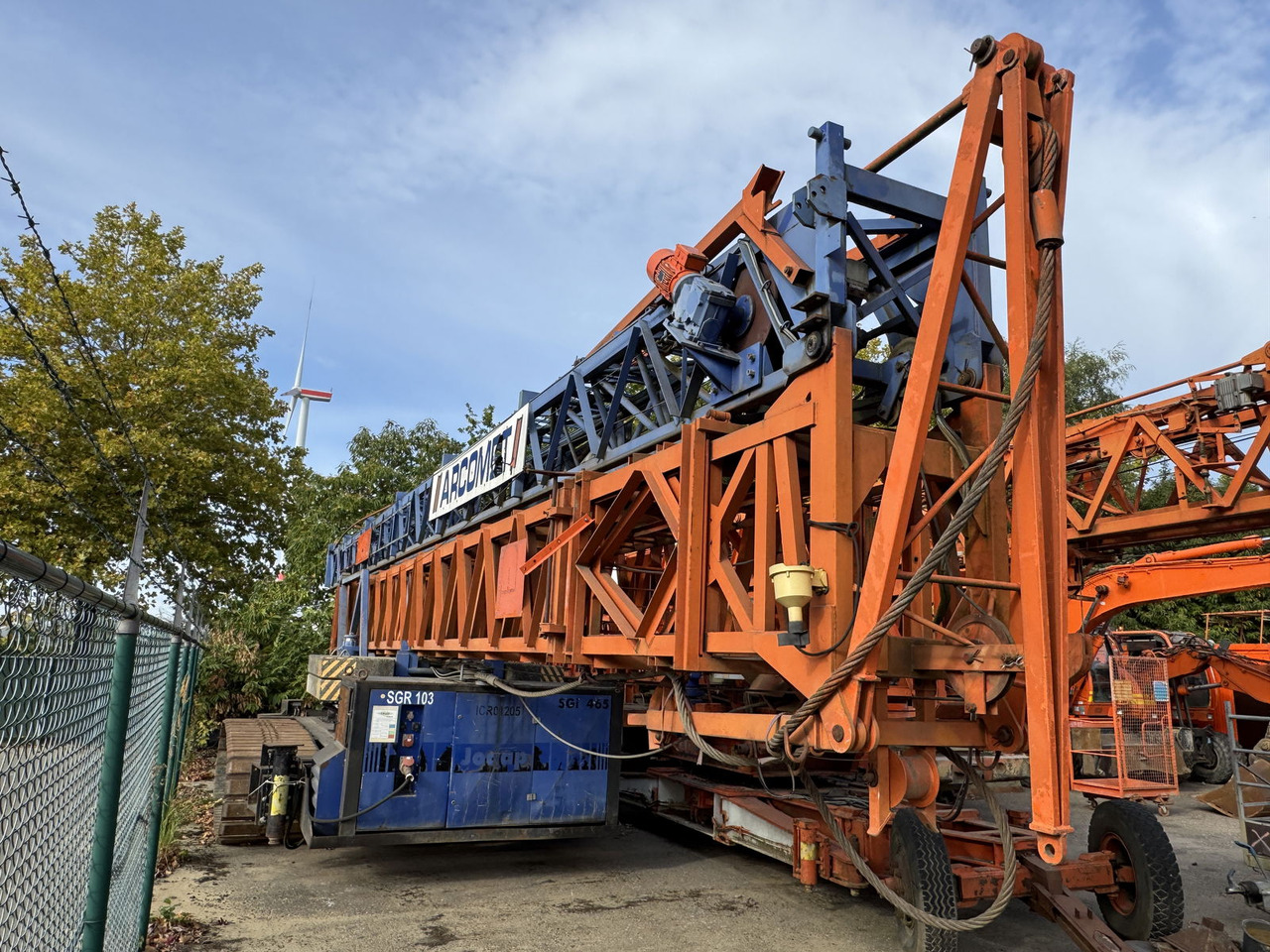 Arcomet T 33 C - Ātri uzstādāms torņa celtnis: foto 1 Arcomet T 33 C - Ātri uzstādāms torņa celtnis: foto 1