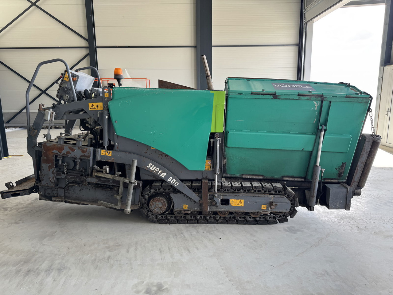 Vögele Super 800 - Asfalta klājējs: foto 1 Vögele Super 800 - Asfalta klājējs: foto 1