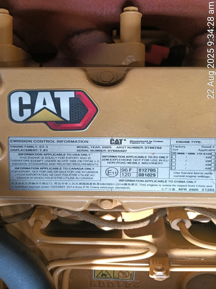 CATERPILLAR 323D3 - Ekskavators: foto 2 CATERPILLAR 323D3 - Ekskavators: foto 2