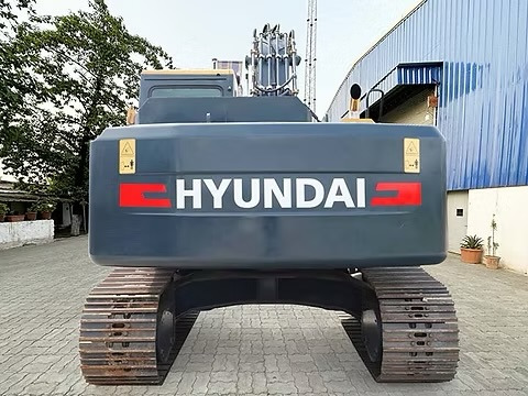 HYUNDAI R215 - Ekskavators: foto 2 HYUNDAI R215 - Ekskavators: foto 2
