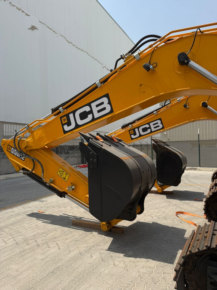 Ekskavators JCB 225: foto 8