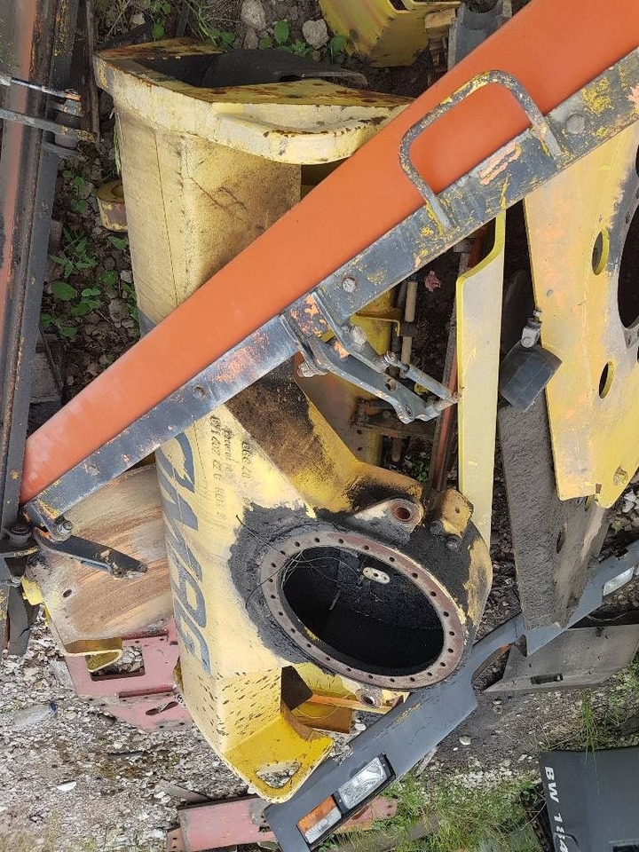 Bomag BW 184 AD - Rāmis/ Šasija - Celtniecības tehnika: foto 1 Bomag BW 184 AD - Rāmis/ Šasija - Celtniecības tehnika: foto 1