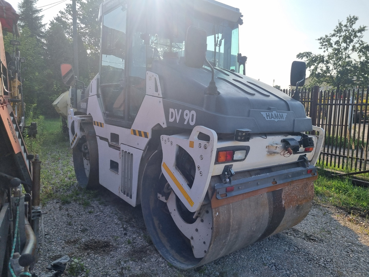 HAMM DV 90 VV - Ceļu veltnis: foto 1 HAMM DV 90 VV - Ceļu veltnis: foto 1