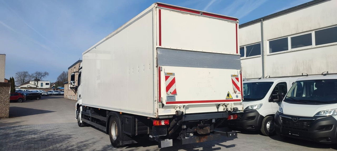 Mercedes-Benz Actros 1843 1843-Vermietung - LBW Voll-Luft-gefedert - Kravas automašīna ar slēgto virsbūvi: foto 5 Mercedes-Benz Actros 1843 1843-Vermietung - LBW Voll-Luft-gefedert - Kravas automašīna ar slēgto virsbūvi: foto 5