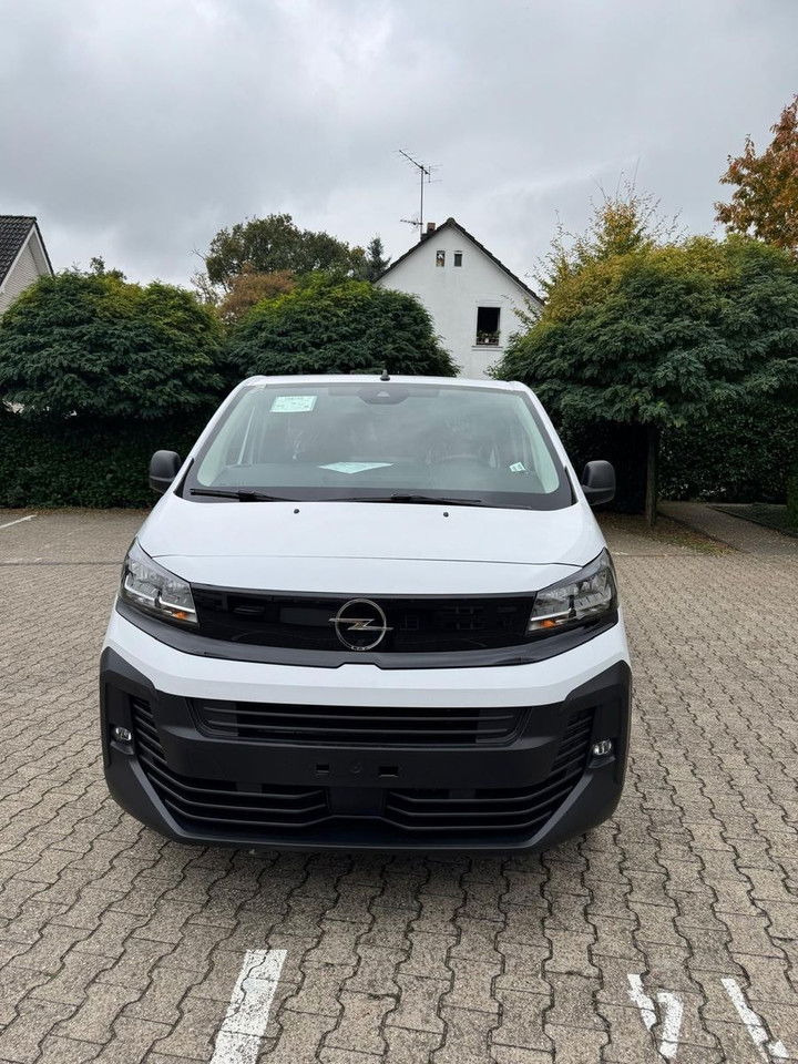 Opel Vivaro L3H1 144 PS Schalter - Kravas mikroautobuss: foto 5 Opel Vivaro L3H1 144 PS Schalter - Kravas mikroautobuss: foto 5