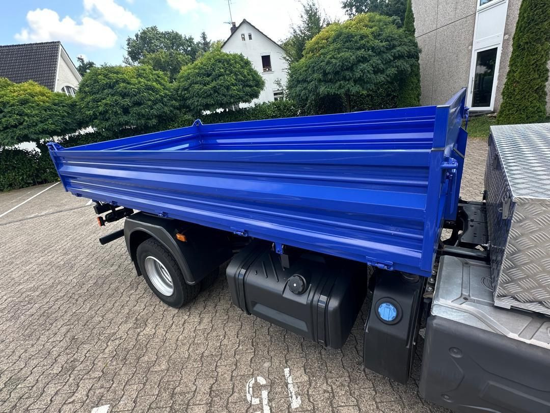 Renault D 12.240 Werkzeugkasten-Dreiseitenkipper 12 to - Kravas automašīna pašizgāzējs: foto 4 Renault D 12.240 Werkzeugkasten-Dreiseitenkipper 12 to - Kravas automašīna pašizgāzējs: foto 4