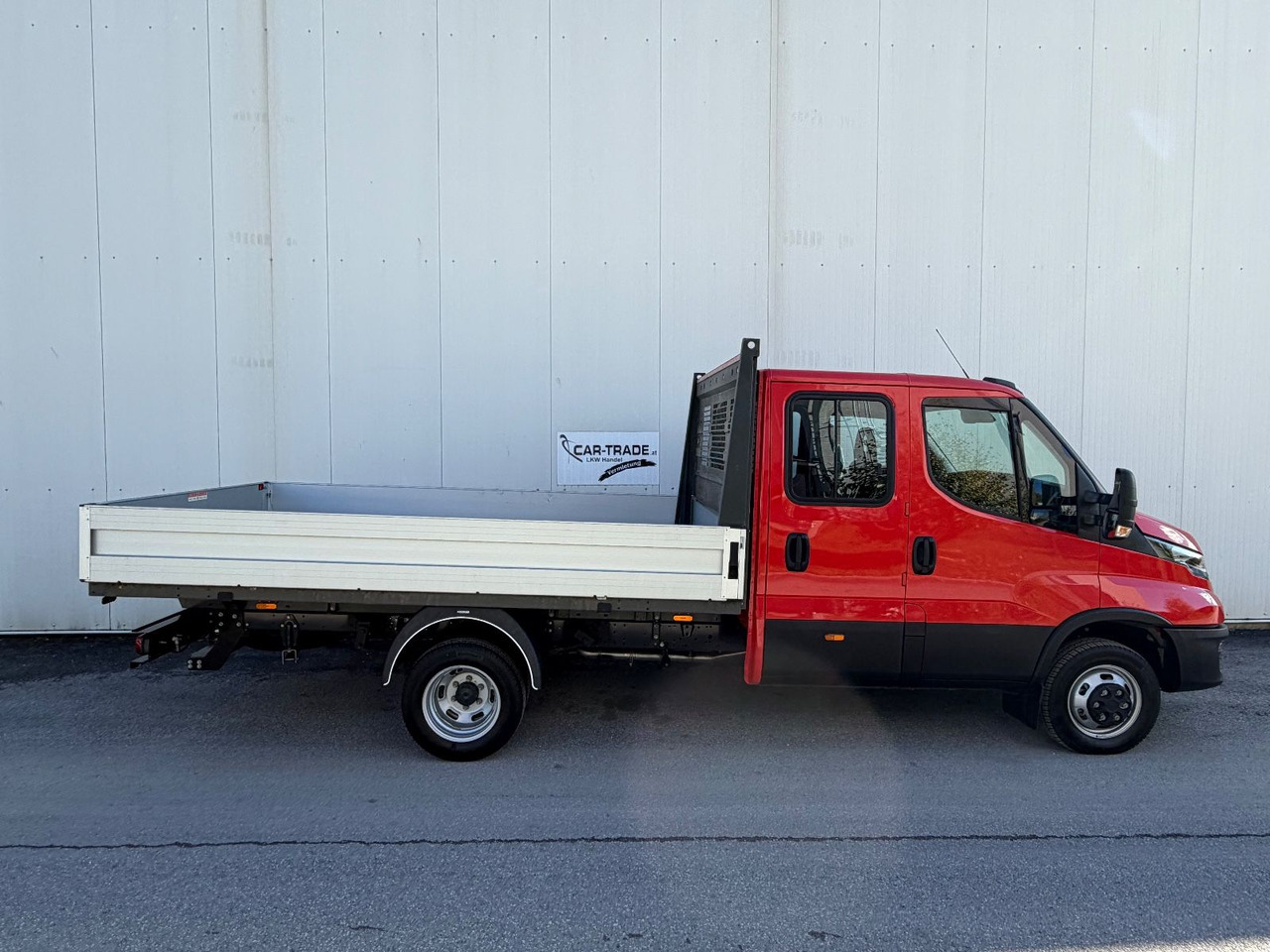 Iveco Daily 35C180 3,0D Doka AHK - Automašīna ar kravas platformu, Kravas-pasažieru furgons: foto 5 Iveco Daily 35C180 3,0D Doka AHK - Automašīna ar kravas platformu, Kravas-pasažieru furgons: foto 5