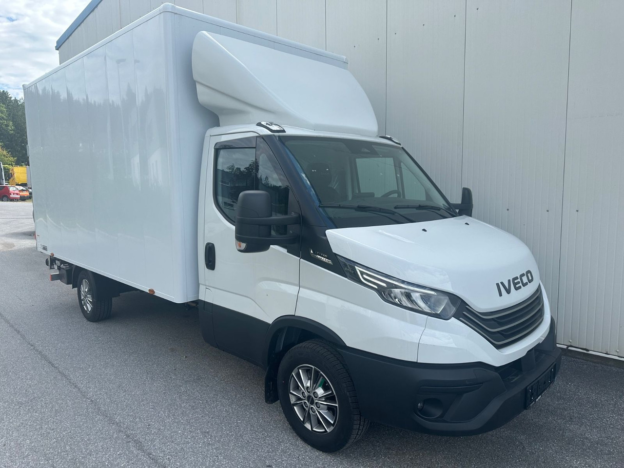 Iveco Daily 35S14 8g HiMatic LBW Mod 2025 - Furgons ar slēgtā virsbūve: foto 2 Iveco Daily 35S14 8g HiMatic LBW Mod 2025 - Furgons ar slēgtā virsbūve: foto 2