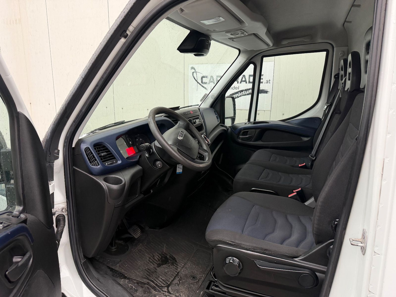Iveco Daily 35S14 HiMatic L4H3 Maxi Iveco Daily 35S14 HiMatic L4H3 Maxi - Kravas mikroautobuss: foto 5 Iveco Daily 35S14 HiMatic L4H3 Maxi Iveco Daily 35S14 HiMatic L4H3 Maxi - Kravas mikroautobuss: foto 5