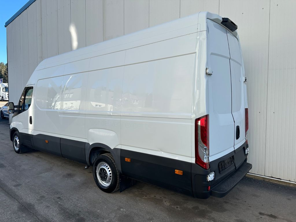 Iveco Daily 35S14 MAXI L4H3 HiMatic Iveco Daily 35S14 MAXI L4H3 HiMatic - Kravas mikroautobuss: foto 4 Iveco Daily 35S14 MAXI L4H3 HiMatic Iveco Daily 35S14 MAXI L4H3 HiMatic - Kravas mikroautobuss: foto 4
