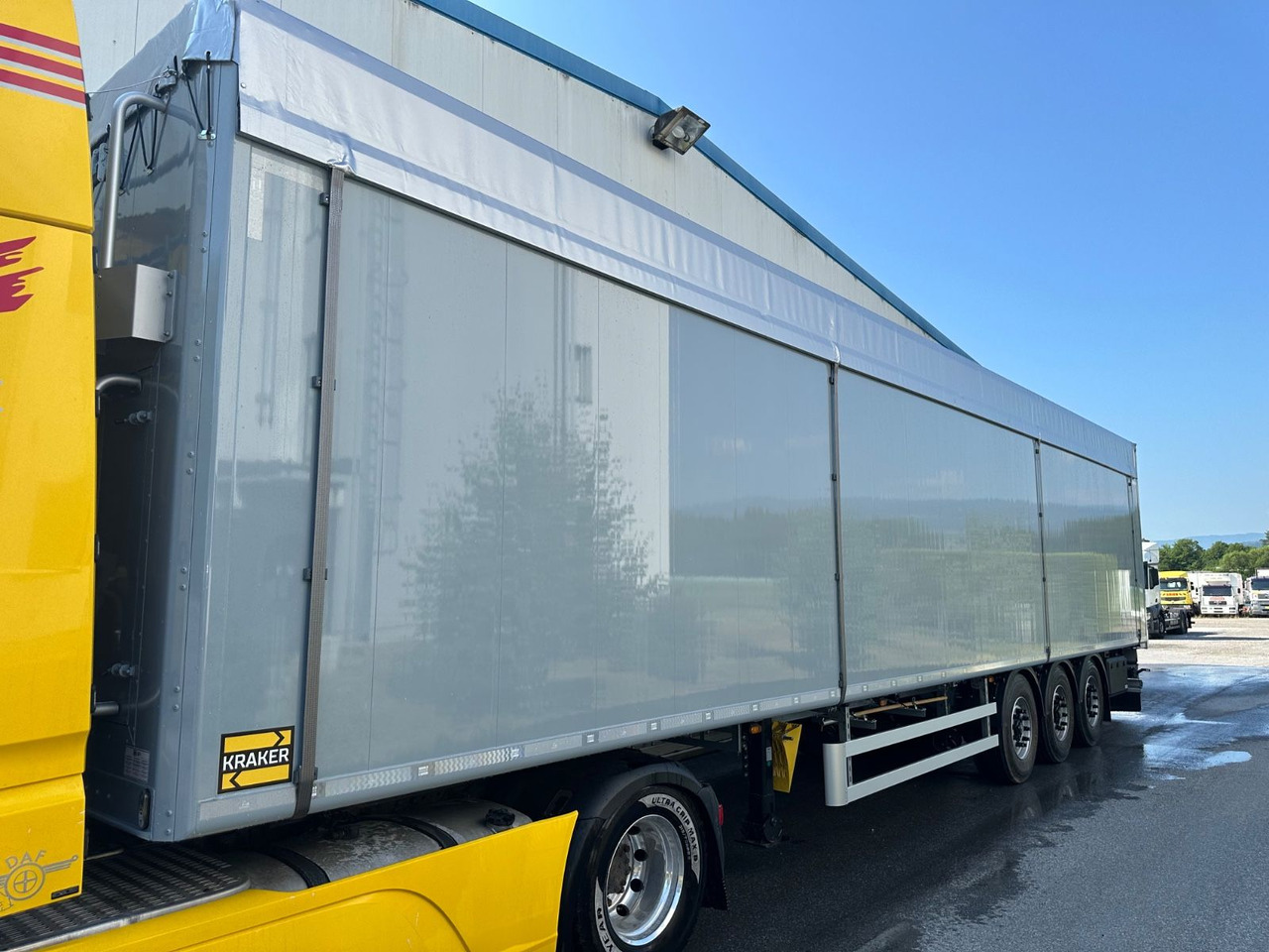 Kraker CF-200ZL Lift 92m³ - Puspiekabe kustīgās grīdas: foto 1 Kraker CF-200ZL Lift 92m³ - Puspiekabe kustīgās grīdas: foto 1