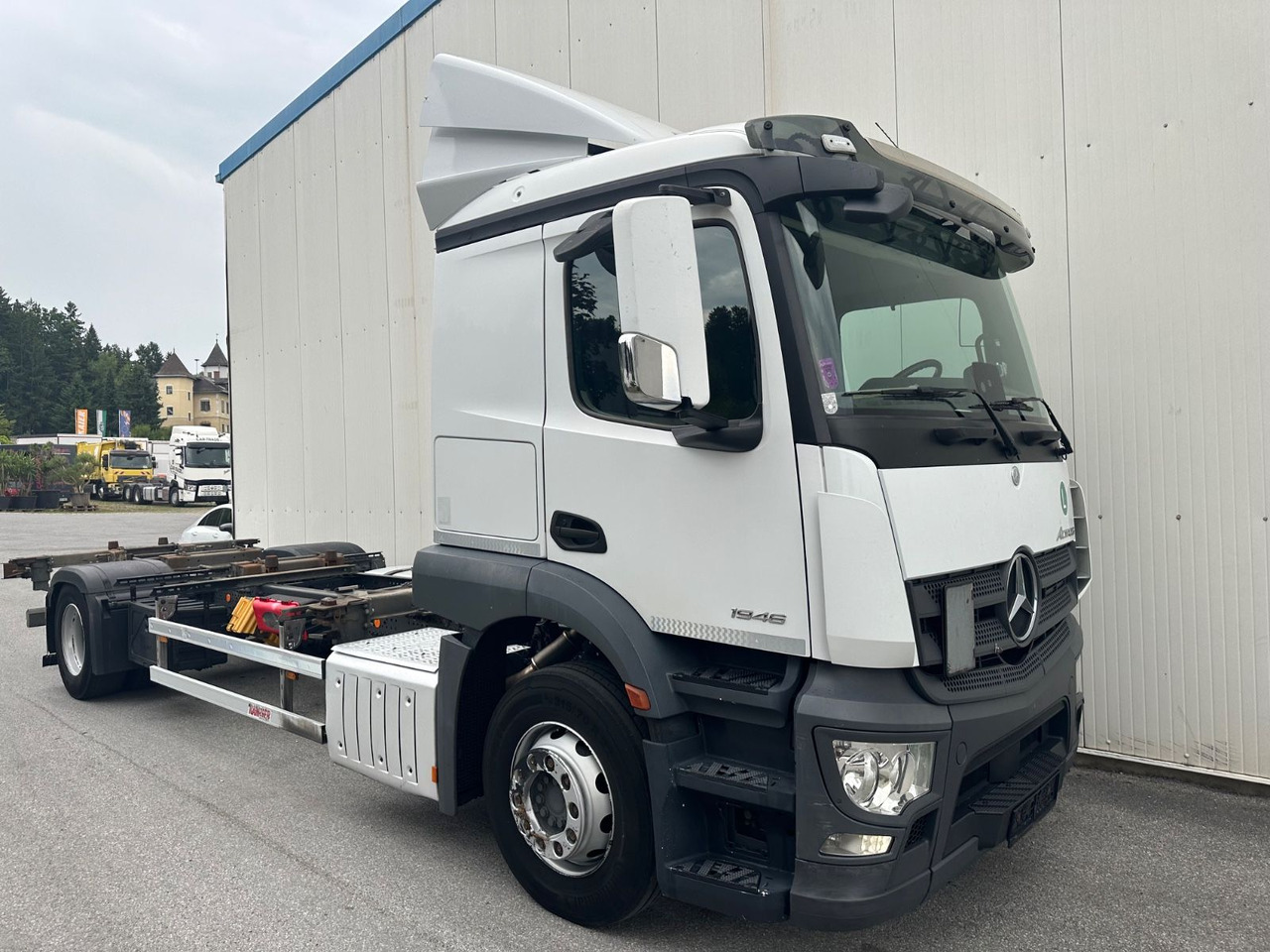 Mercedes-Benz Actros 1946 - Konteineru vedējs/ Kravas automašīna ar noņemamā virsbūve: foto 2 Mercedes-Benz Actros 1946 - Konteineru vedējs/ Kravas automašīna ar noņemamā virsbūve: foto 2