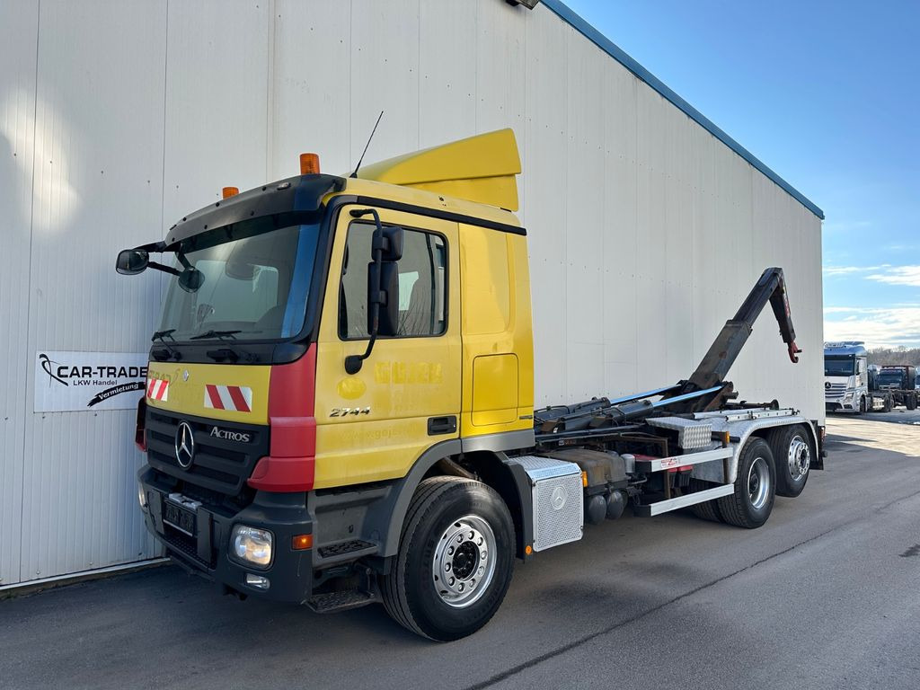 Mercedes-Benz Actros 2744 EEV 3 Pedale Retarder 20T Hacken - Pacēlājs ar āķi: foto 1 Mercedes-Benz Actros 2744 EEV 3 Pedale Retarder 20T Hacken - Pacēlājs ar āķi: foto 1