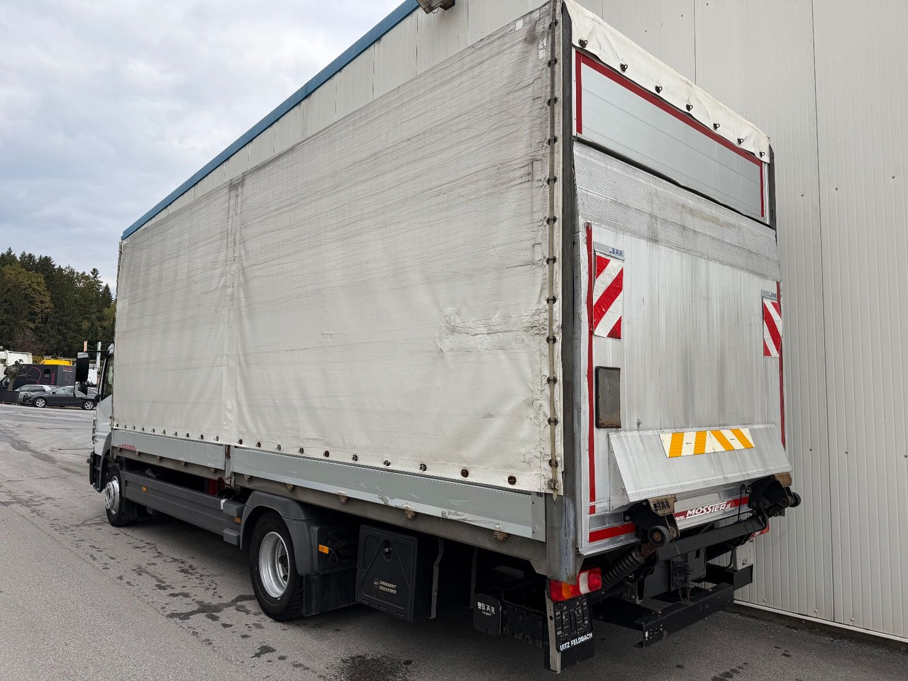 Mercedes-Benz Atego 1524 2T LBW TÜV - Kravas automašīna ar tentu: foto 4 Mercedes-Benz Atego 1524 2T LBW TÜV - Kravas automašīna ar tentu: foto 4