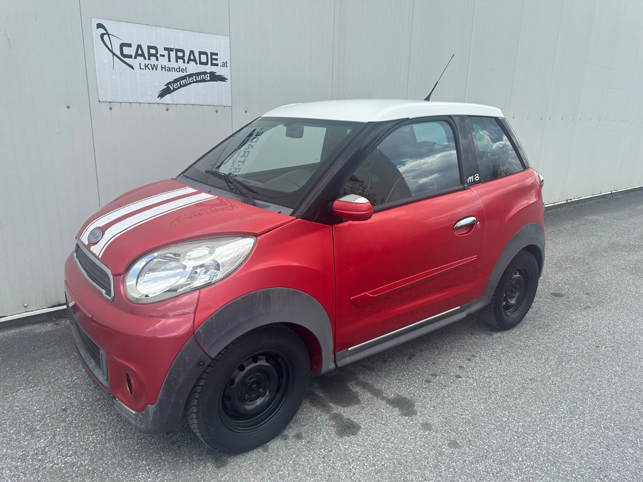 Microcar M-8 - Vieglā automašīna: foto 1 Microcar M-8 - Vieglā automašīna: foto 1