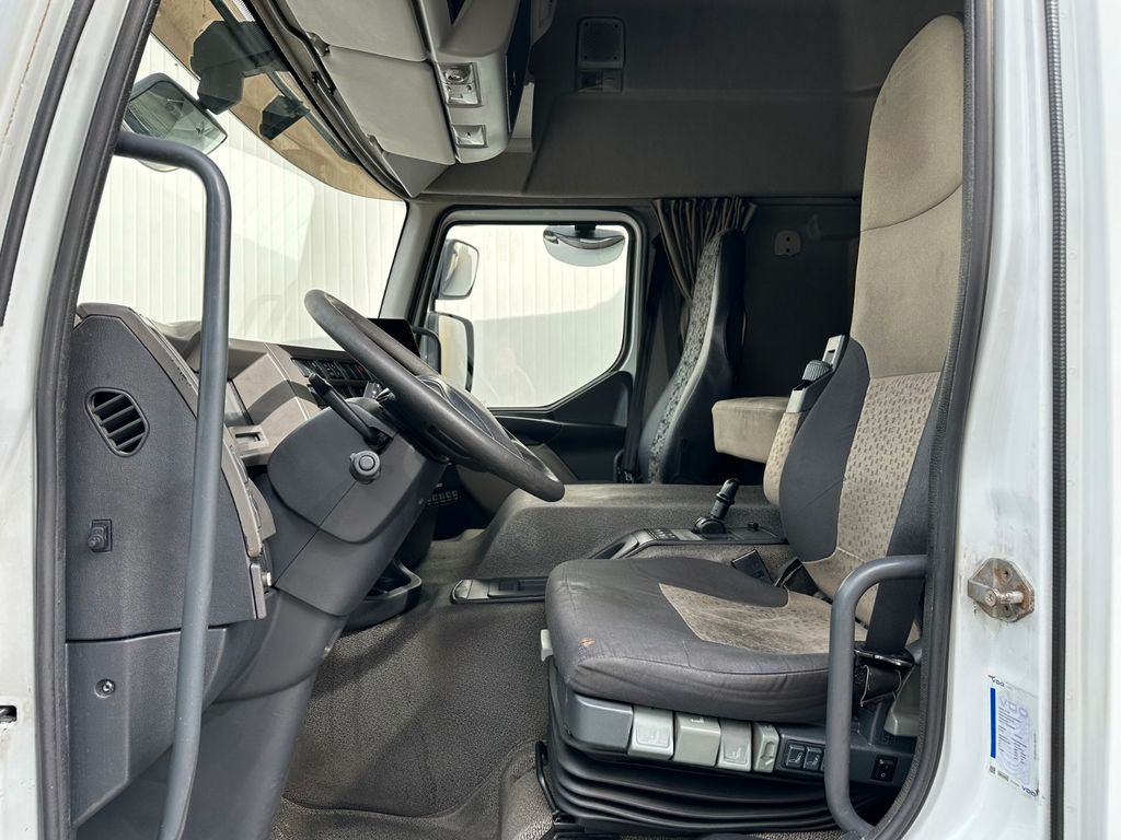 Renault Premium 380.18 EEV Supra/LBW Renault Premium 380.18 EEV Supra/LBW - Kravas automašīna refrižerators: foto 5 Renault Premium 380.18 EEV Supra/LBW Renault Premium 380.18 EEV Supra/LBW - Kravas automašīna refrižerators: foto 5