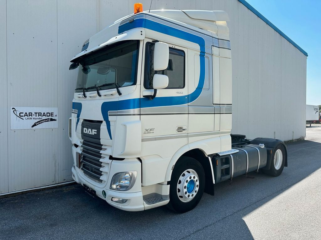 DAF XF 460 Manual Retarder ACC - Vilcējs: foto 1 DAF XF 460 Manual Retarder ACC - Vilcējs: foto 1