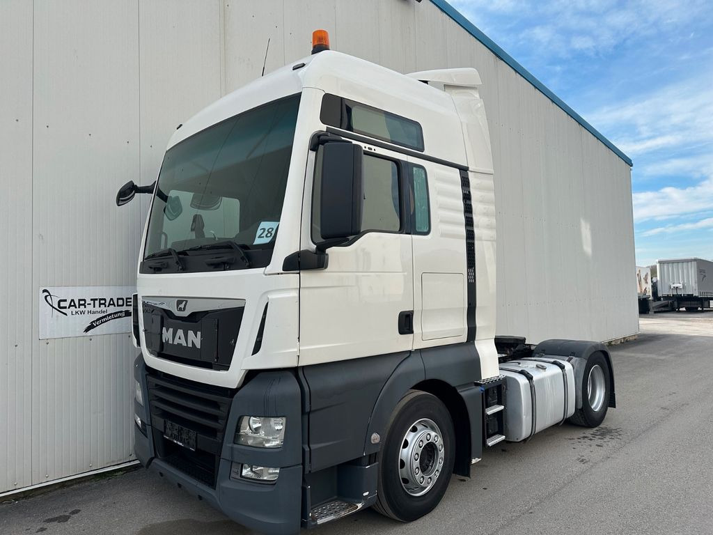 MAN TGX 18.460 XXL Intarder - Vilcējs: foto 1 MAN TGX 18.460 XXL Intarder - Vilcējs: foto 1