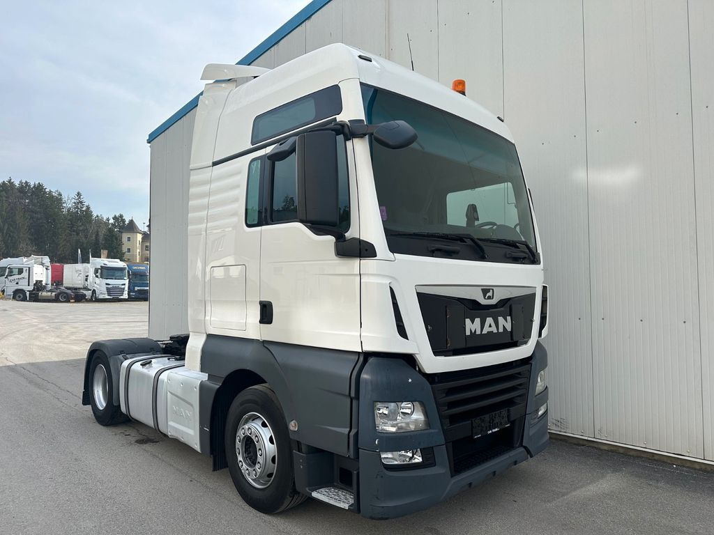 MAN TGX 18.460 XXL Intarder - Vilcējs: foto 2 MAN TGX 18.460 XXL Intarder - Vilcējs: foto 2