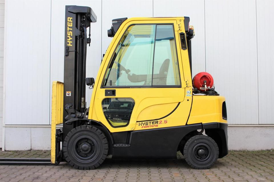HYSTER H2.5FT Gas 2500kg - 2018 - 5196h - Gāzes iekrāvējs: foto 2 HYSTER H2.5FT Gas 2500kg - 2018 - 5196h - Gāzes iekrāvējs: foto 2