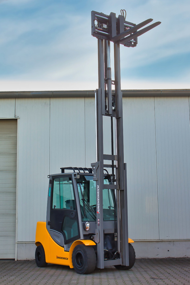 JUNGHEINRICH DFG435s - Triplex līzingu JUNGHEINRICH DFG435s - Triplex: foto 15