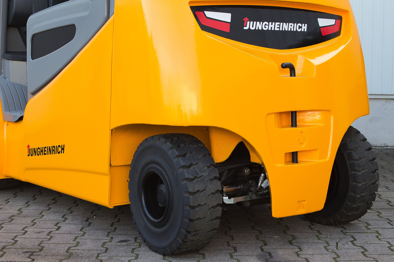 JUNGHEINRICH EFG545 - Triplex - 100% Kapazität - Bj. 2022 - 4,5t - Elektroiekrāvējs: foto 5 JUNGHEINRICH EFG545 - Triplex - 100% Kapazität - Bj. 2022 - 4,5t - Elektroiekrāvējs: foto 5