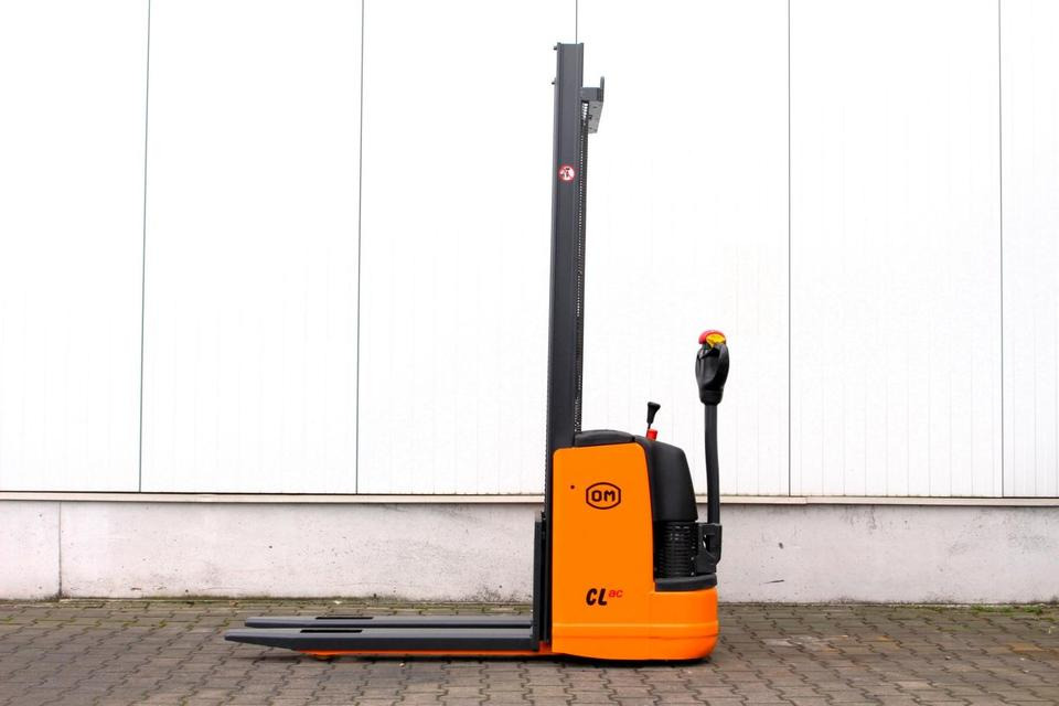 OM CL10,5ac - Batterie NEU - Krautņotājs: foto 3 OM CL10,5ac - Batterie NEU - Krautņotājs: foto 3