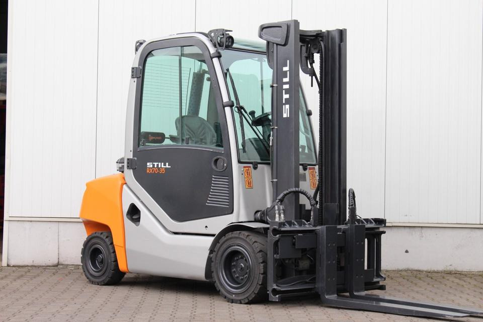 STILL RX70-35 Diesel Zinkenversteller 3500kg - Dīzeļiekrāvējs: foto 4 STILL RX70-35 Diesel Zinkenversteller 3500kg - Dīzeļiekrāvējs: foto 4
