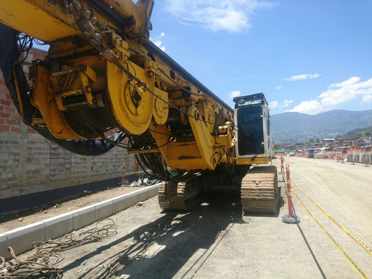 BAUER BG 22H - Urbšanas mašīna: foto 4 BAUER BG 22H - Urbšanas mašīna: foto 4