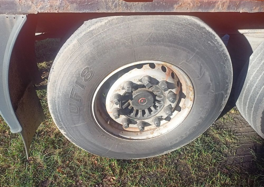 Krone SDK 27 - Puspiekabe izotermiskais: foto 5 Krone SDK 27 - Puspiekabe izotermiskais: foto 5