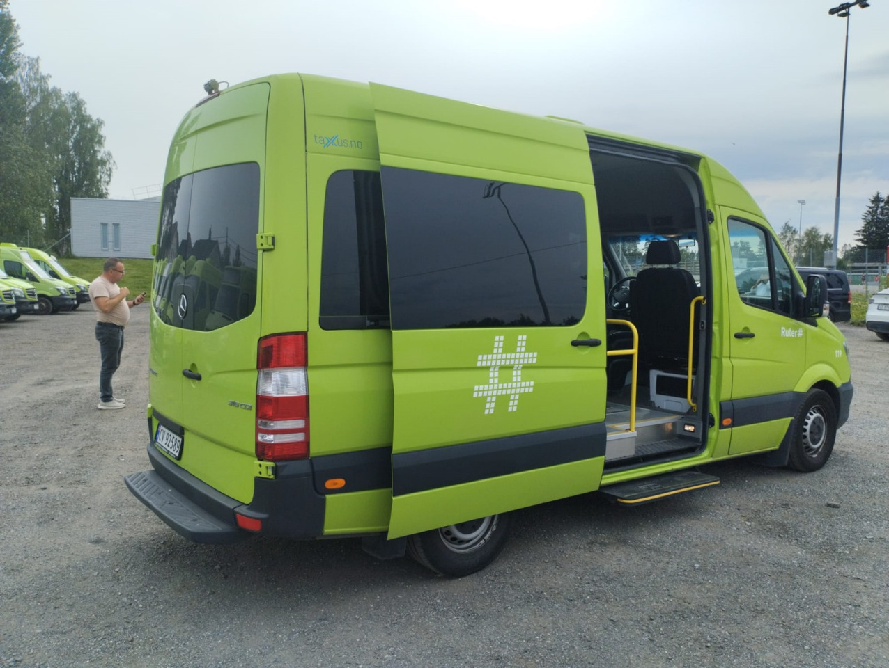 MERCEDES-BENZ SPRINTER 316 | 5 szt./pcs. - Mikroautobuss, Pasažieru furgons: foto 4 MERCEDES-BENZ SPRINTER 316 | 5 szt./pcs. - Mikroautobuss, Pasažieru furgons: foto 4