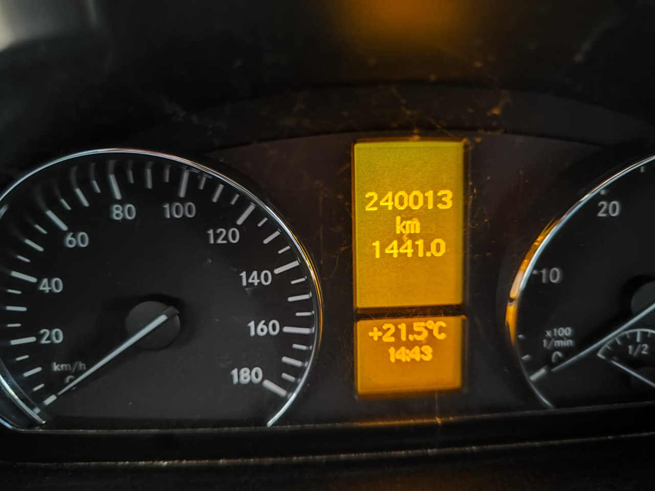 MERCEDES-BENZ SPRINTER 519 - Mikroautobuss, Pasažieru furgons: foto 4 MERCEDES-BENZ SPRINTER 519 - Mikroautobuss, Pasažieru furgons: foto 4