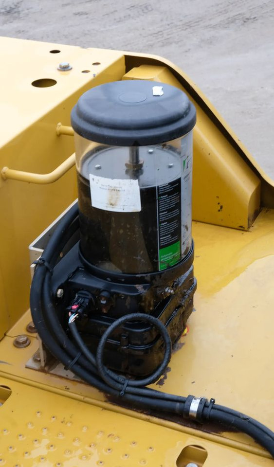 Kāpurķēžu ekskavators Caterpillar 320 2D ADVANSE JAPAN MODEL 2020R: foto 7 Kāpurķēžu ekskavators Caterpillar 320 2D ADVANSE JAPAN MODEL 2020R: foto 7