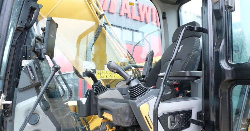 Kāpurķēžu ekskavators Caterpillar 320 2D ADVANSE JAPAN MODEL 2020R: foto 8 Kāpurķēžu ekskavators Caterpillar 320 2D ADVANSE JAPAN MODEL 2020R: foto 8