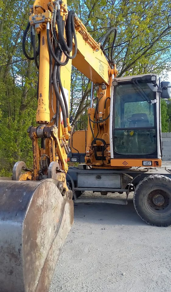 Liebherr A316 - Riteņu ekskavators: foto 2 Liebherr A316 - Riteņu ekskavators: foto 2
