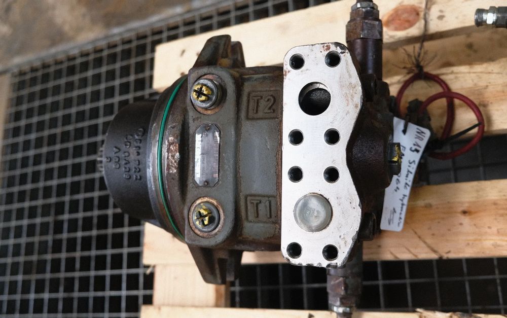 Silnik hydrauliczny obrotu liebherr FMF 064 do R906,R916,R924 R926 R950 P926P924 - Hidraulika: foto 3 Silnik hydrauliczny obrotu liebherr FMF 064 do R906,R916,R924 R926 R950 P926P924 - Hidraulika: foto 3