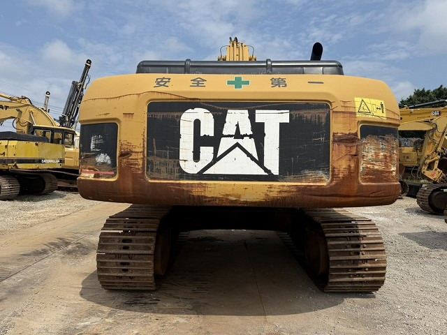 CAT 325D - Kāpurķēžu ekskavators: foto 4 CAT 325D - Kāpurķēžu ekskavators: foto 4