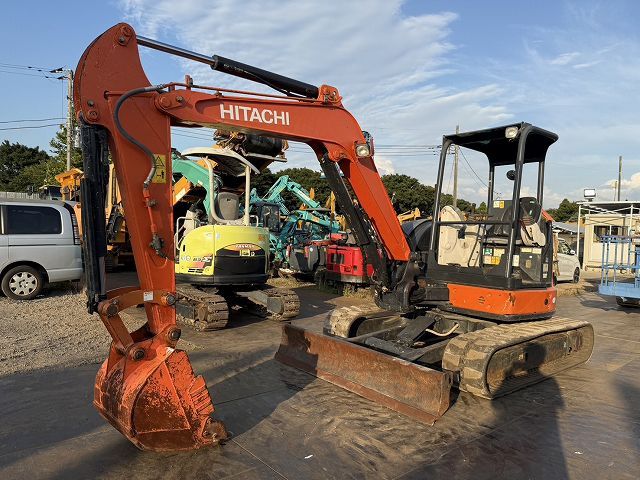 HITACHI ZX50U-5A - Mini-ekskavators: foto 1 HITACHI ZX50U-5A - Mini-ekskavators: foto 1