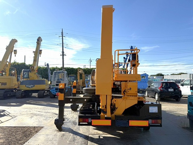 Autopacēlājs TADANO BT-200-2: foto 12 Autopacēlājs TADANO BT-200-2: foto 12