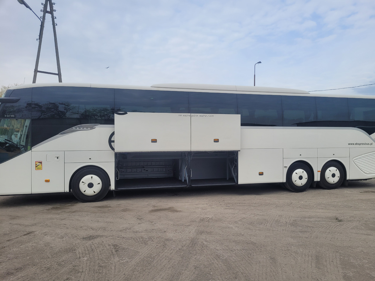 SETRA 517 HD - Starppilsētu autobuss: foto 4 SETRA 517 HD - Starppilsētu autobuss: foto 4