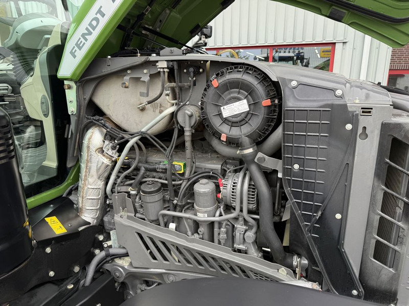 Traktors Fendt 720 S4 Vario Profi Plus: foto 12 Traktors Fendt 720 S4 Vario Profi Plus: foto 12