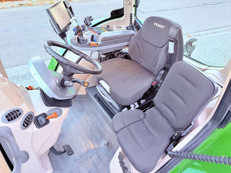 Fendt 724 S4 Profi Plus - Traktors: foto 5 Fendt 724 S4 Profi Plus - Traktors: foto 5