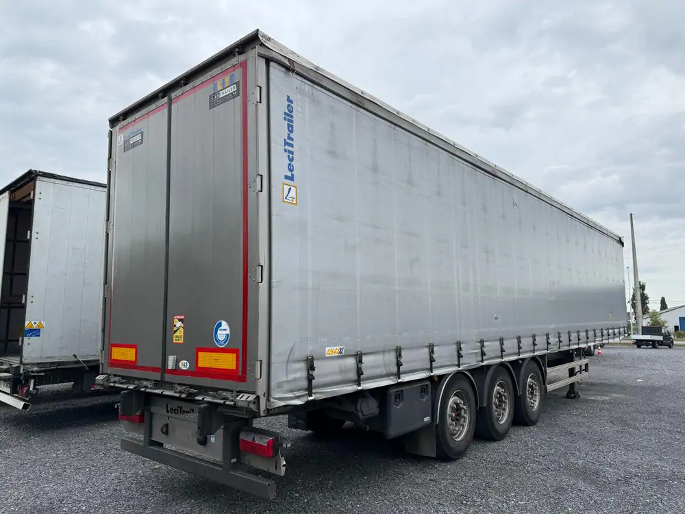 LeciTrailer Tautliner 3E20 Tautliner 3E20*1er essieu relevable*essieux SAF - Tenta puspiekabe: foto 4 LeciTrailer Tautliner 3E20 Tautliner 3E20*1er essieu relevable*essieux SAF - Tenta puspiekabe: foto 4