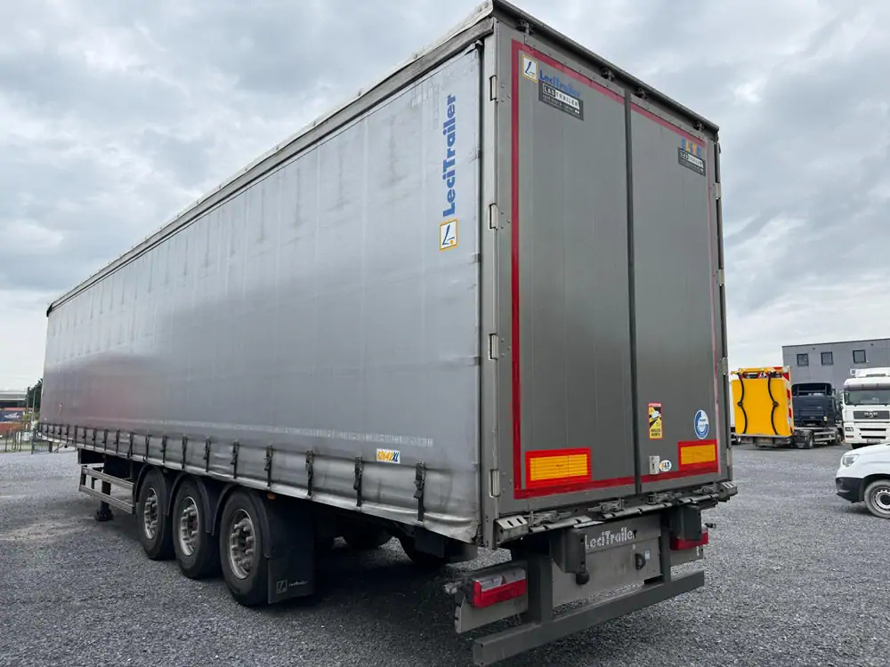 LeciTrailer Tautliner 3E20 Tautliner 3E20*1er essieu relevable*essieux SAF - Tenta puspiekabe: foto 5 LeciTrailer Tautliner 3E20 Tautliner 3E20*1er essieu relevable*essieux SAF - Tenta puspiekabe: foto 5