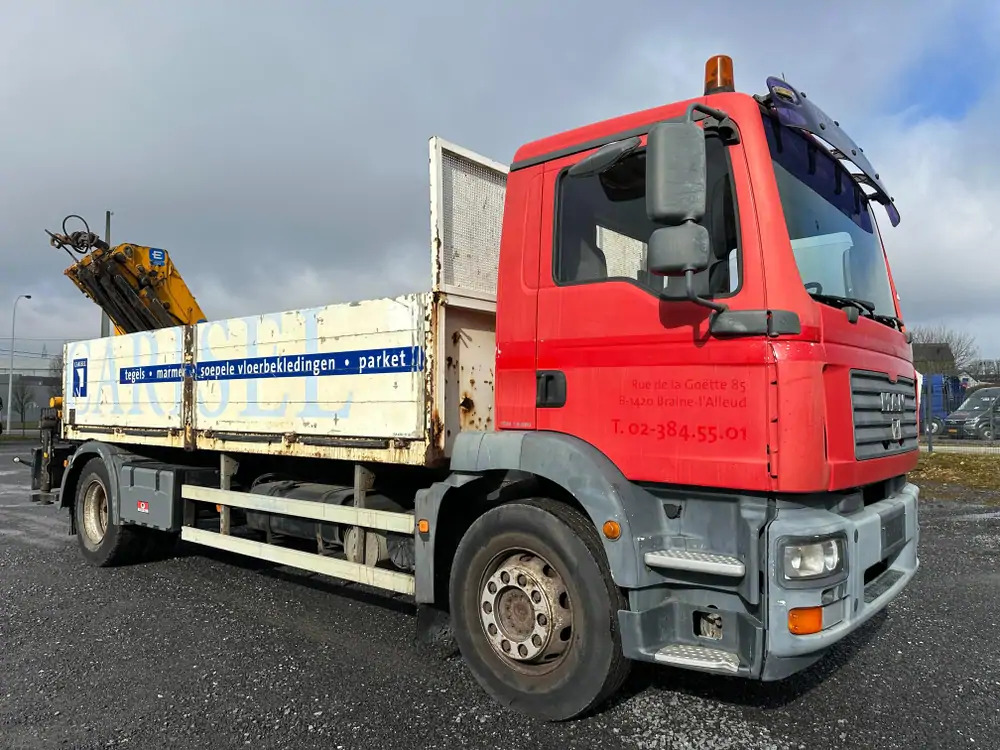 MAN TGM 18.280 *202000 km*Grue EFFER type 120 3 S*PREMIER PROPRIO - Kravas auto ar manipulatoru, Bortu kravas automašīna/ Platforma: foto 4 MAN TGM 18.280 *202000 km*Grue EFFER type 120 3 S*PREMIER PROPRIO - Kravas auto ar manipulatoru, Bortu kravas automašīna/ Platforma: foto 4