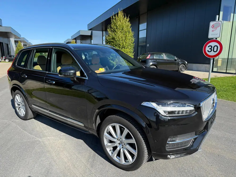 Volvo XC90 *4X4*FULL OPTION*Historique complet - Vieglā automašīna: foto 3 Volvo XC90 *4X4*FULL OPTION*Historique complet - Vieglā automašīna: foto 3